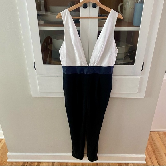 Jenni Kayne Tuxedo Cotton & Silk Jumpsuit Double V White Black Size 4 - Picture 2 of 6